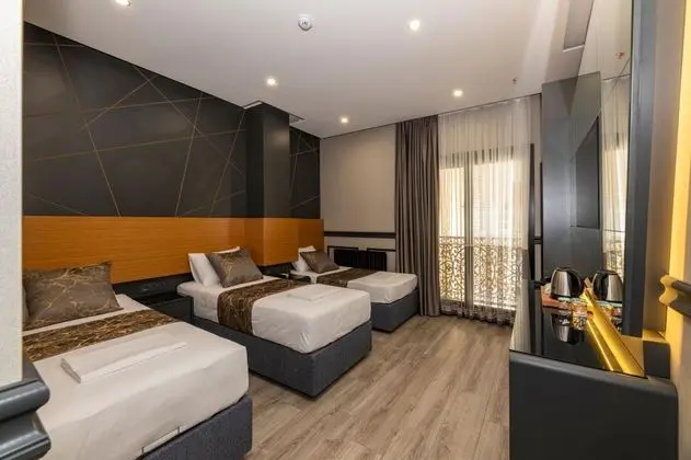 3 Kisilik Standard Oda Sehir Manzarali