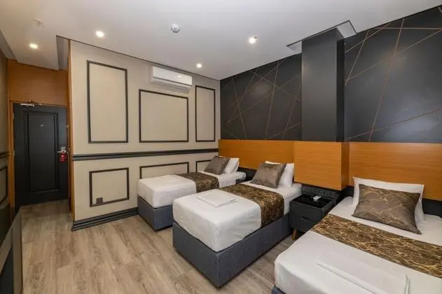 3 Kisilik Standard Oda Sehir Manzarali