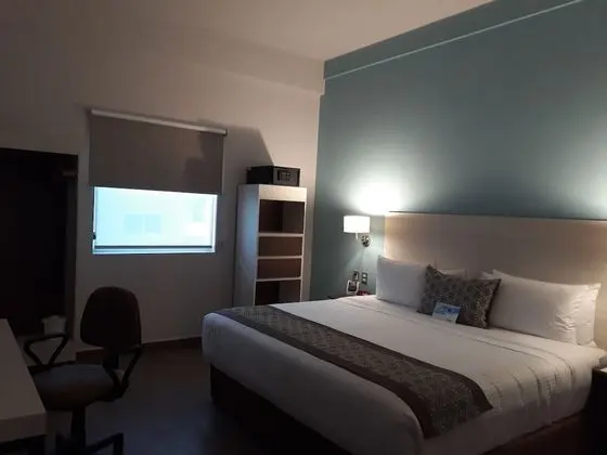 Süit, 1 En Büyük (King) Boy Yatak, Sigara İçilmez
