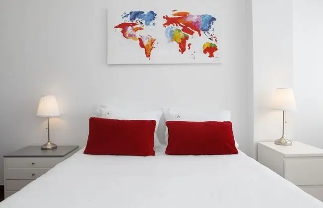 Apart Daire, 2 Yatak Odası, Mutfak, Bahçe Manzaralı