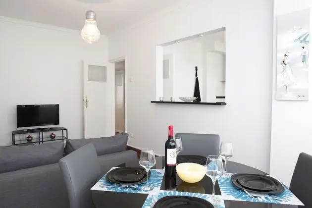 Apart Daire, 2 Yatak Odası, Mutfak, Bahçe Manzaralı