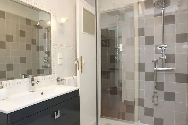 Apart Daire, 2 Yatak Odası, Mutfak, Bahçe Manzaralı