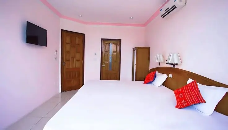 Superior Tek Büyük veya İki Ayrı Yataklı Oda