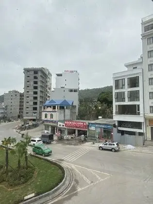 Family Oda, Şehir Manzaralı