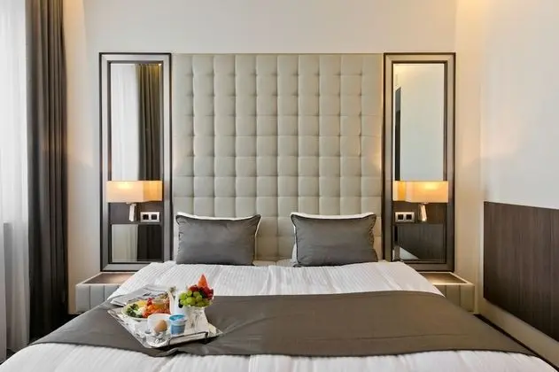 Standard Tek Büyük veya İki Ayrı Yataklı Oda, Balkon