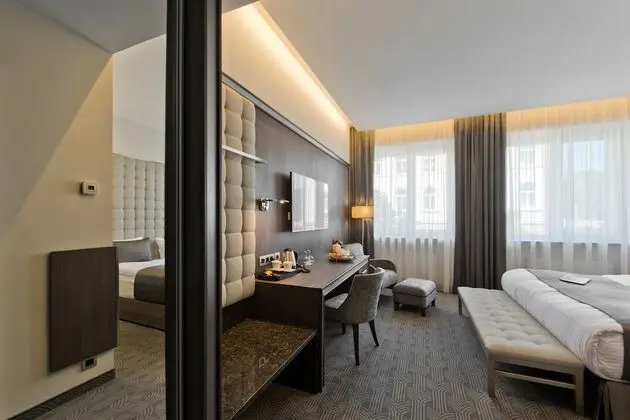 Standard Tek Büyük veya İki Ayrı Yataklı Oda, Balkon