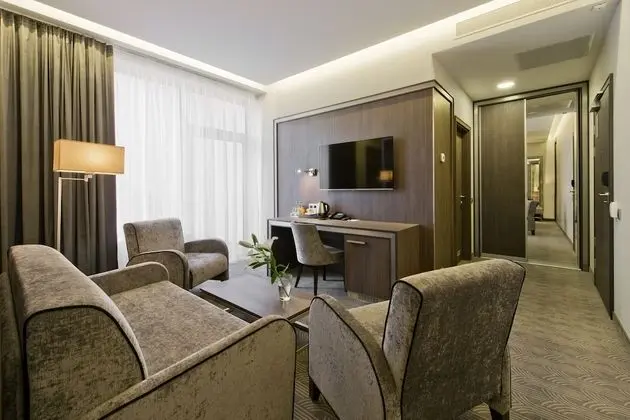Superior Tek Büyük veya İki Ayrı Yataklı Oda, Balkon