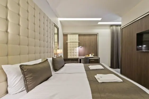 Superior Tek Büyük veya İki Ayrı Yataklı Oda, Balkon