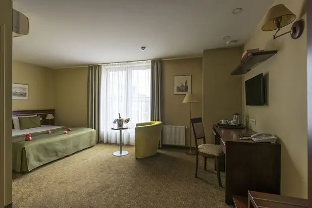 Standard Tek Büyük veya İki Ayrı Yataklı Oda