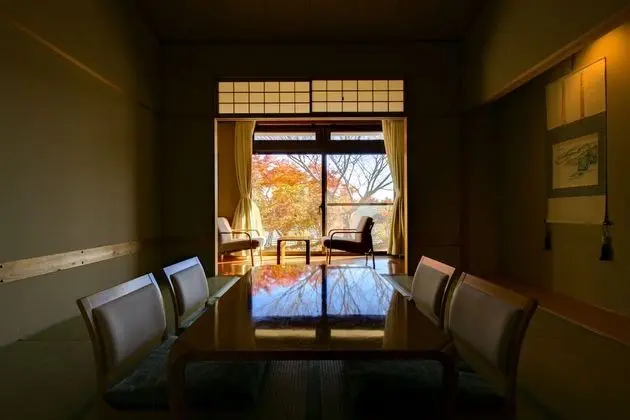 Traditional Oda, Sigara İçilebilir (Japanese Style, 10 Tatami, Main Bldg)