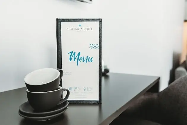 Junior Süit, 1 En Büyük (King) Boy Yatak ve Çekyat, Sigara İçilmez, Özel Banyo