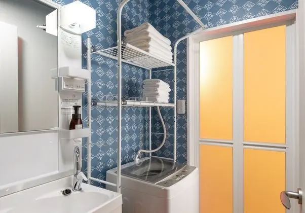 Ev, Sigara İçilmez (Private Vacation)