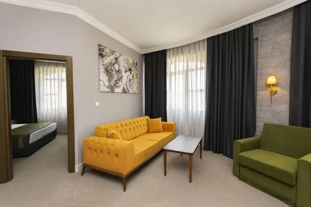Corner Suite Oda