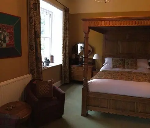 Four Poster Room