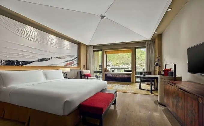 Deluxe Oda, 1 En Büyük (King) Boy Yatak, Göl Manzaralı (Connecting Rooms)