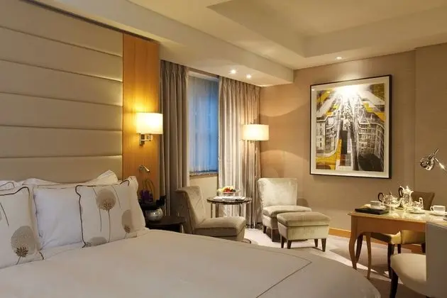 King Superior Accessible room