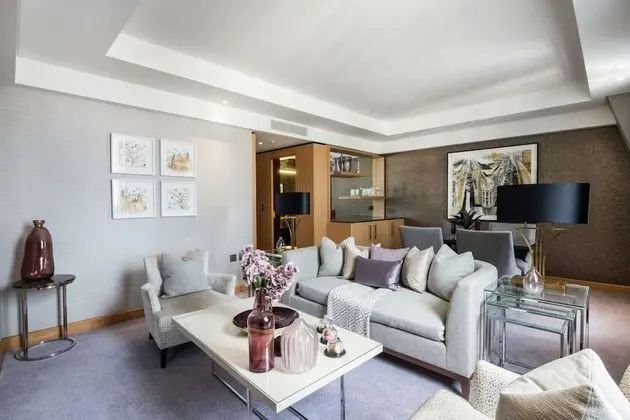 One Bedroom Deluxe Suite