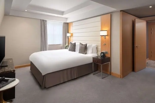 One Bedroom Deluxe Suite
