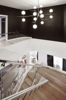 Çatı Katı Süiti (Penthouse), 1 En Büyük (King) Boy Yatak (London)