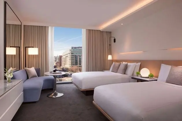 Sakura Club, 2 Queen Beds