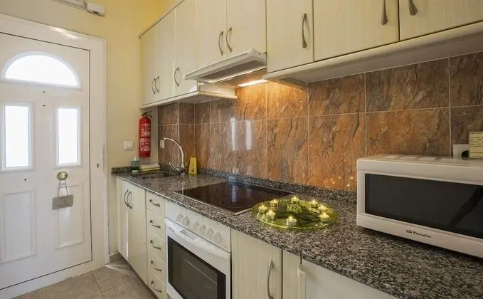 Apart Daire, 3 Tek Kişilik Yatak