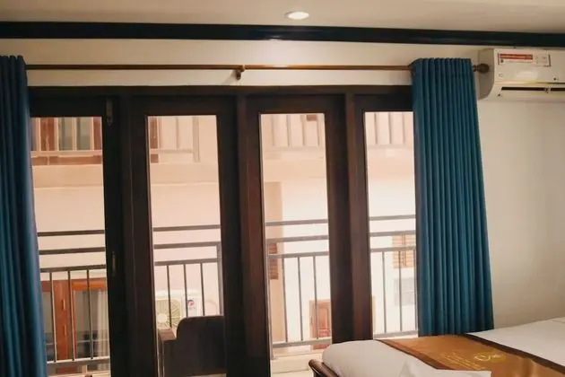 Deluxe Triple Room With Balcony