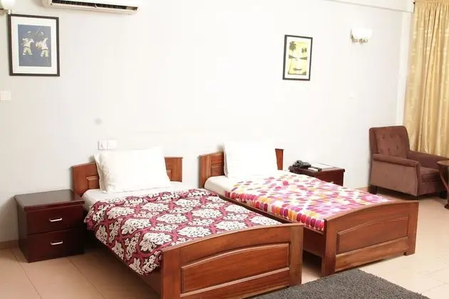 Deluxe Tek Büyük veya İki Ayrı Yataklı Oda