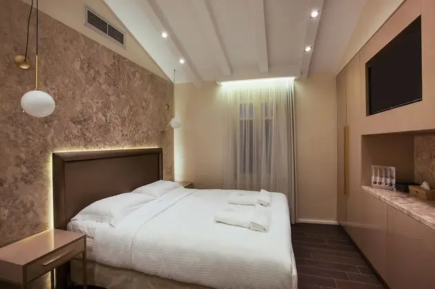 Junior Suite with Terrace and Panoramic View