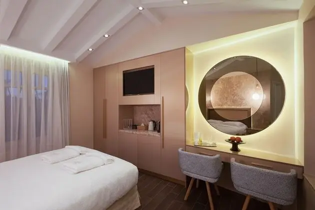 Junior Suite with Terrace and Panoramic View