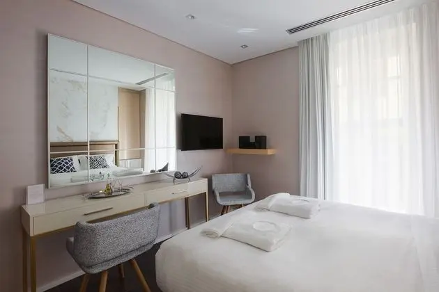 Two Bedroom Suite with Old Town View and Balcony