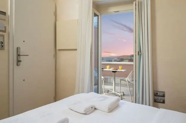 Two Bedroom Suite with Old Town View and Balcony