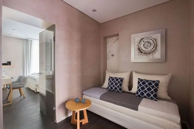 Two Bedroom Suite with Old Town View and Balcony