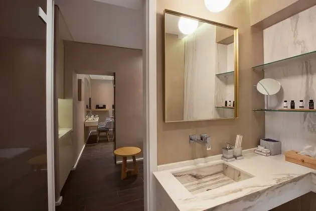 Two Bedroom Suite with Old Town View and Balcony