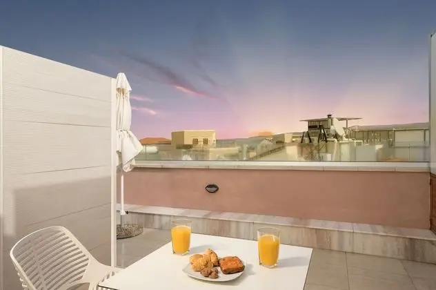 Two Bedroom Suite with Old Town View and Balcony