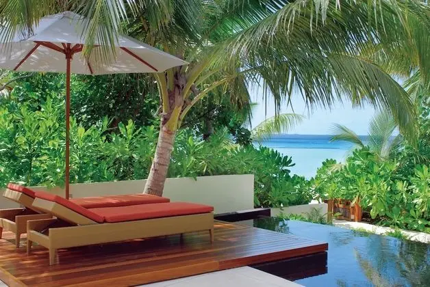 Villa (Double Storey Beach)