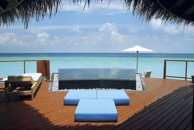 Family Villa (Water)