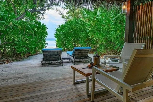 Villa (Beach)