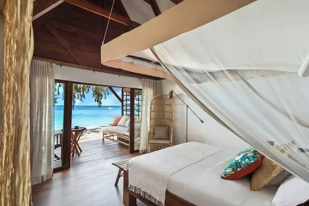 Villa (North Beach)