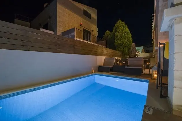 Superior Villa, 2 Yatak Odası, Kişiye Özel Havuzlu (Christy)