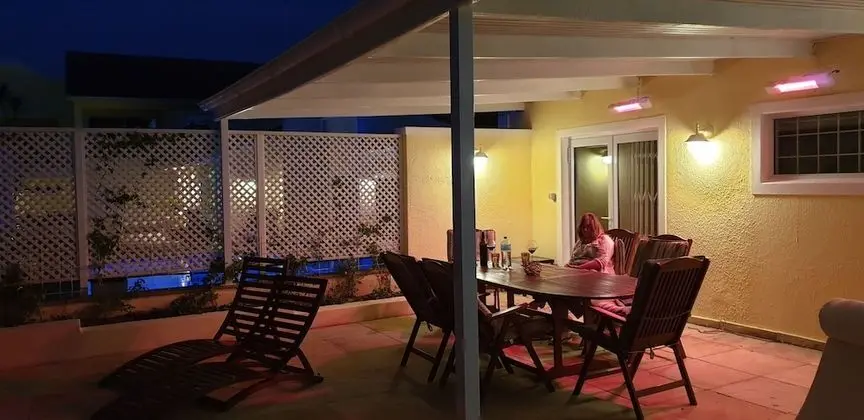 Superior Ev, 2 Yatak Odası, Mutfak, Bahçeli (Cabernet)