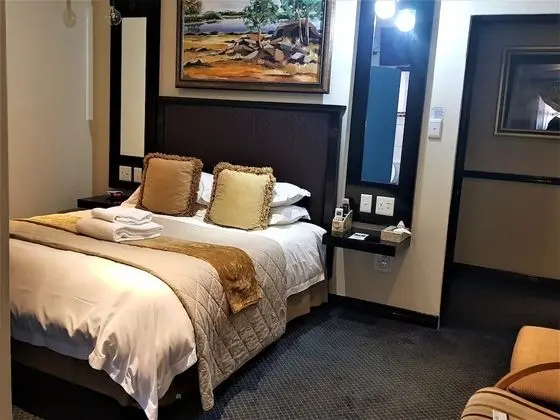 Luxury Tek Büyük Yataklı Oda, 1 Büyük (Queen) Boy Yatak