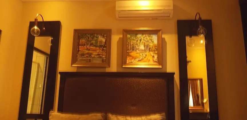Luxury Tek Büyük Yataklı Oda, 1 Büyük (Queen) Boy Yatak