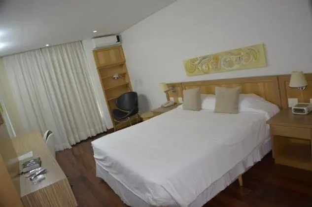 Design Tek Büyük Yataklı Oda