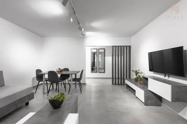 Deluxe Apart Daire