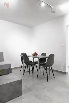 Deluxe Apart Daire