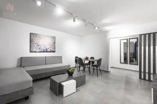 Deluxe Apart Daire
