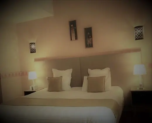 Comfort Tek Büyük veya İki Ayrı Yataklı Oda