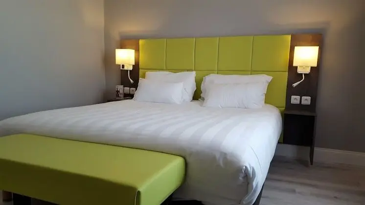 Comfort Tek Büyük veya İki Ayrı Yataklı Oda