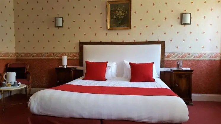 Comfort Tek Büyük veya İki Ayrı Yataklı Oda