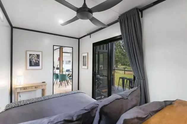 Kır Evi (Wollombin Cottage)